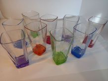 Service de 9 verres couleurs vintage
