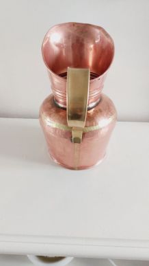 Vase en cuivre et laiton 