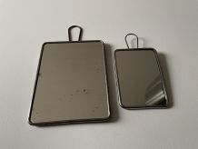 Paire de miroirs de barbier années 50