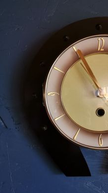 Horloge formica vintage pendule silencieuse fer cheval jaune