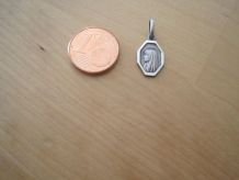 médaille SAINTE VIERGE en argent taille 1.4.mm x 9 mm