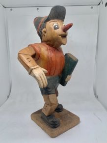 Joli Pinocchio vintage en bois artisanal