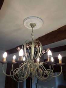 Lampe centrale rustique à huit lampes 