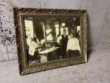 Cadre photo ancienne « les barbiers »