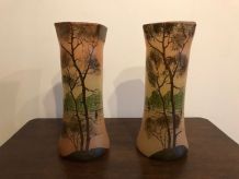 Vases anciens en verre émaillé dans le goût Legras