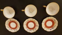 3 tasses + soucoupes Porcelaine BAVARIA motif fleurs