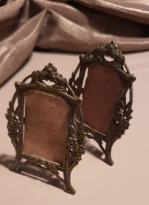 2 cadres en métal, miniature style chevalet 