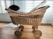 Véritable Berceau bb années 50 