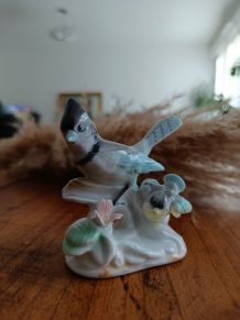 Ancien oiseau en porcelaine 