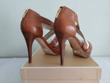 4C* Michaël KORS - sexy sandales cuir high heels (41)