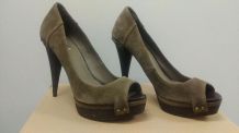 227* ZARA - escarpins CUIR peep toe neufs (40)