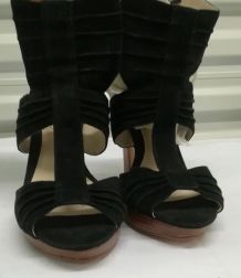 491A* ANDRE - superbes sandales noires lacets tout cuir (40)