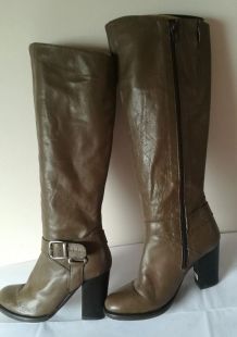 jmagnifiques bottes couleur taupe cuir (37)