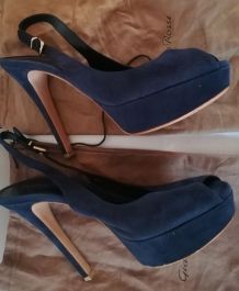 Gianvito Rossi - jolies sandales luxe bleu full cuir (40)
