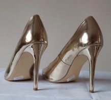 magnifiques escarpins high heels (40)