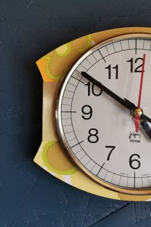 Horloge vintage pendule murale silencieuse années 70 Japy