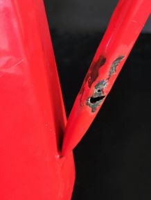 cafetière ancienne en tôle émaillée