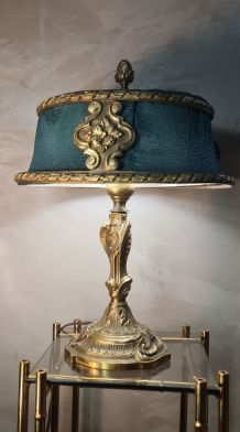 lampe style rocaille bronze  massiff 1900 a 30  tres belle 4