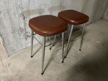 Paire de tabourets années 70