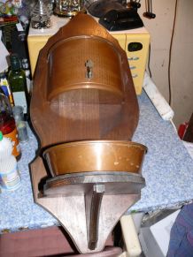 fontaine à eau en cuivre pur ( poids : 6 kgs )