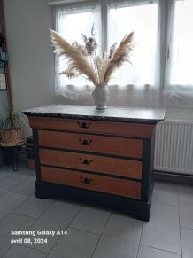 Commode Louis Philippe relookée 