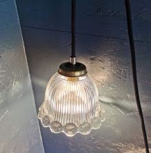 Lampe baladeuse suspension vintage années 60 verre fleur