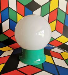 Lampe salon chevet bureau vintage opaline blanche "Vert"