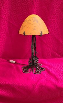 Lampe art deco pied acier forge et pate de verre 1920 gros t