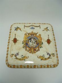 Dessous de plat en faïence de Gien