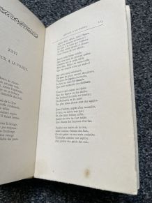 Livre ancien des œuvres de Lamartine de 1823
