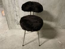 Chaise en moumoute Pelfran années 70