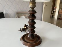 Lampe en bois à poser années 70