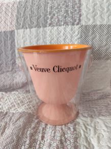Saut à champagne Veuve clicquot 