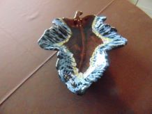 Céramique Vallauris Vintage – Feuille décorative émaillée