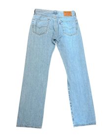 Jean levi’s 501 coupe droite 