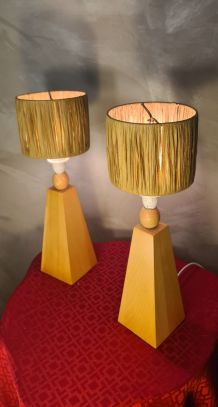  2 lampes style scandinave de chevet  bois massif et abat jo
