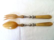 Couverts a salade  en corne , vintage