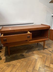 Enfilade style scandinave pieds compas 