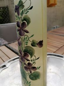 Vase rouleau violettes
