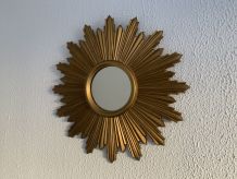 Miroir vintage 1970 soleil plastique doré - 44 cm