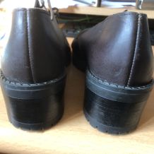 Chaussures neuves vintages (P 37) Délise création 1970