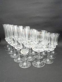  Lot de 24 verres à pied 
