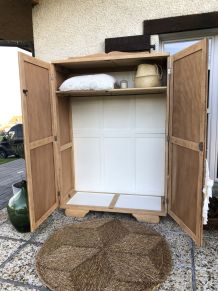 Armoire vintage 