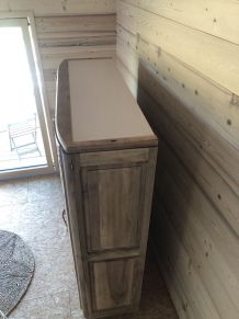 Armoire art déco, bois massif et miroir biseauté 