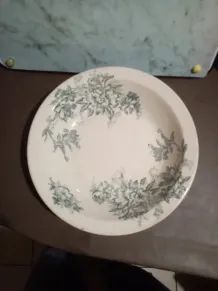 Plat creux faïence de Givors