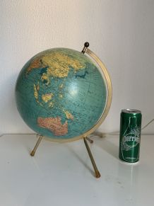 Globe vintage 1969 terrestre tripode verre Taride mappemonde