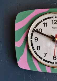 Horloge vintage pendule murale silencieuse "Rose vert"