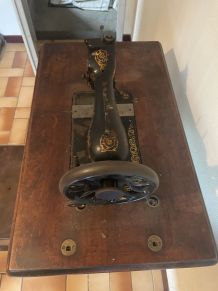 Machine à coudre singer 