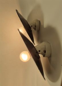 Appliques murales en tôle émaillée