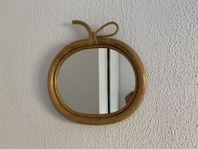 Miroir vintage 1970 pomme rotin osier fruit - 35 x 32 cm